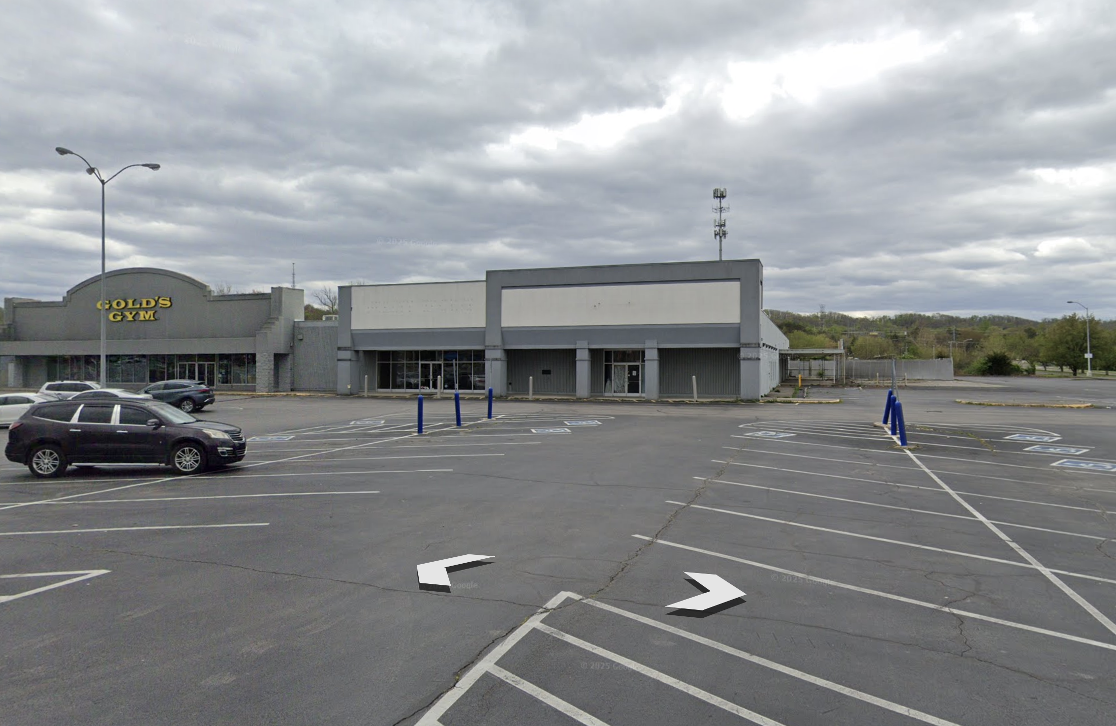 300 S Illinois Ave Oak Ridge, TN 37830 – Investor